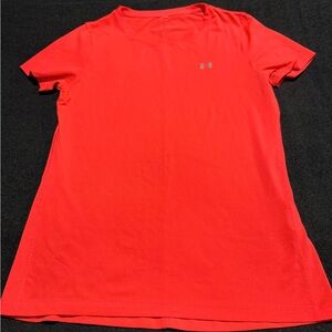 Under Armour Women's Bright Red Short Sleeve Tee